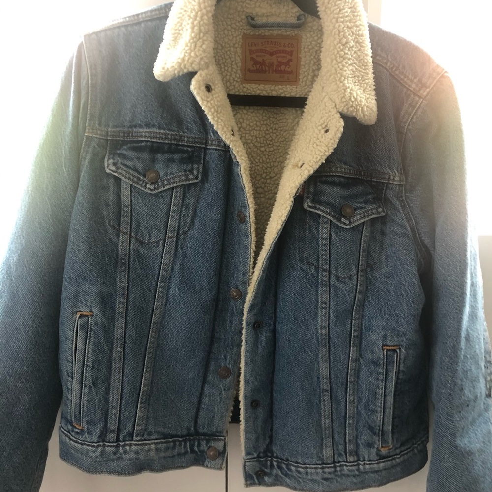 Levi’s Women’s Sherpa Jacket